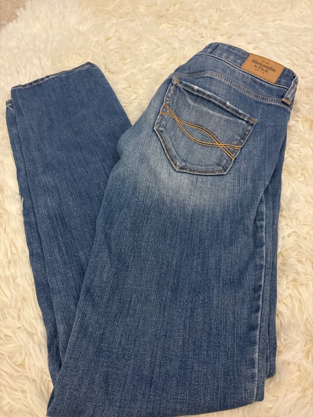 Abercrombie & Fitch Womens Jeans W26 L33 Blue Straight Leg Embroidered Pockets